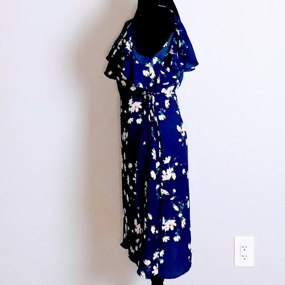 Floral Print Off the Shoulder Wrap Dress Size L - Picture 3 of 4